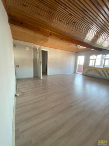 11-ÇAYIROVA YENİMAHALLE DE SATILIK BİNA